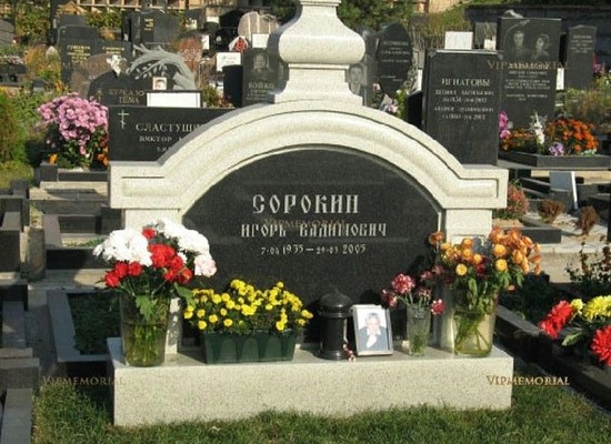 Элитные памятники под заказ
