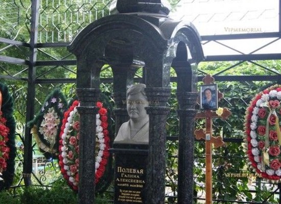 Элитные мраморные памятники