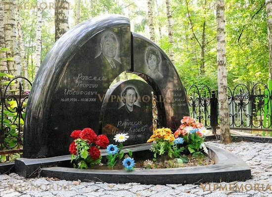 Эксклюзивные памятники в Москве