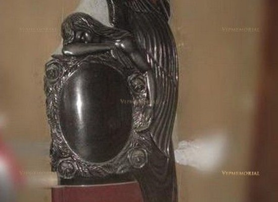 Элитные памятники из камня