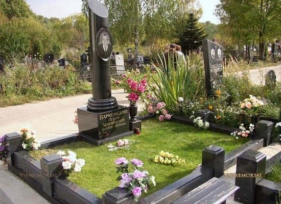 Элитные памятники на заказ