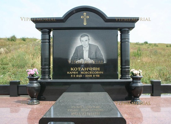 Элитные памятники, статуи