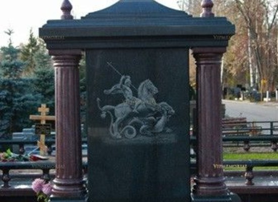 Элитные памятники из гранита