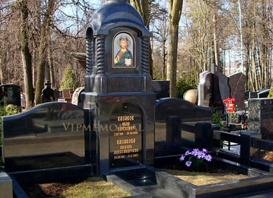 Элитные памятники на могилу