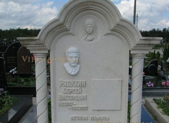 Элитные памятники, статуи