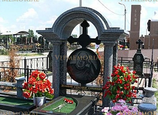 Элитные гранитные памятники