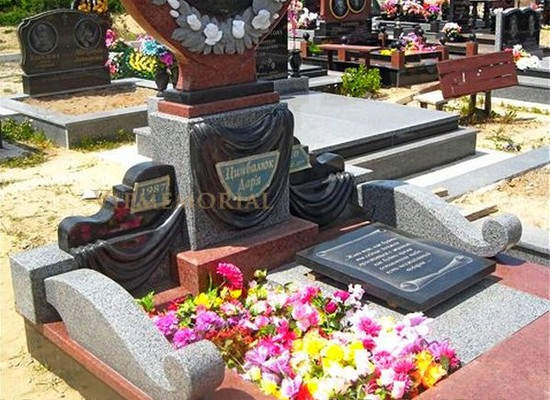 Эксклюзивные памятники, комплексное оформление захоронений