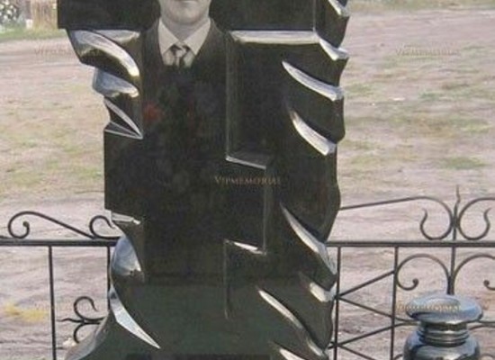 Эксклюзивные памятники в Москве