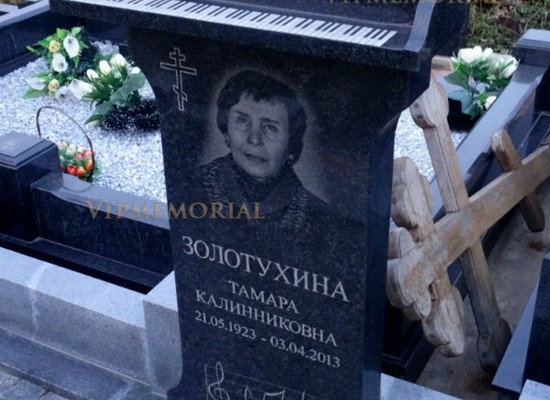 Эксклюзивные памятники из камня