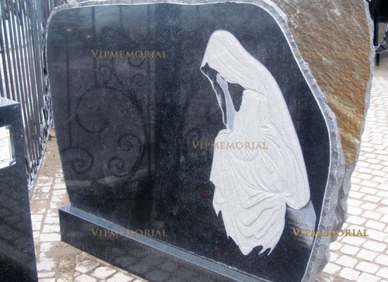 Эксклюзивные памятники из гранита