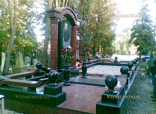 Комплексное благоустройство захоронений