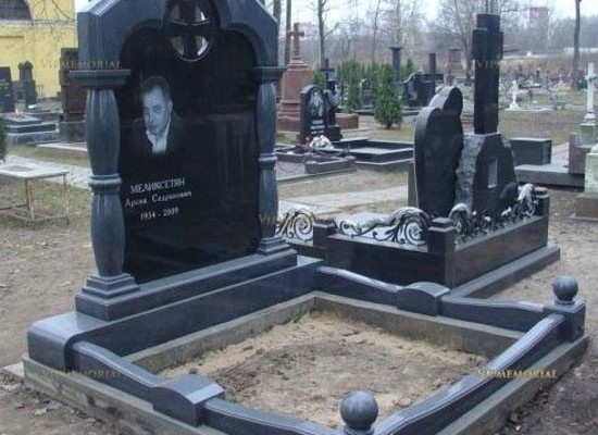 Оформление места захоронения