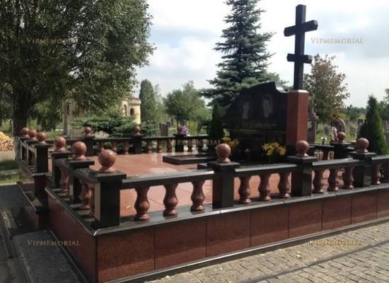 Комплексное оформление захоронений, памятники из гранита
