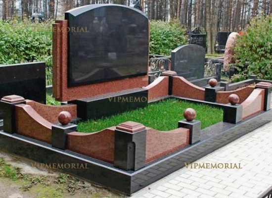 Мемориальные комплексы из мрамора