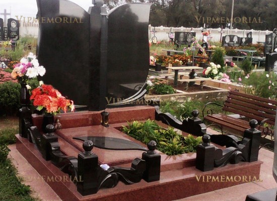 Художественное оформление памятников из гранита