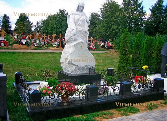 Индивидуальный подход к комплексному оформлению захоронений
