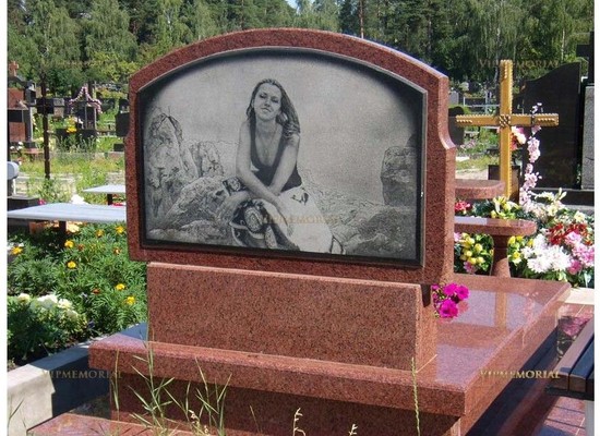 Художественное оформление захоронений, гранитные памятники
