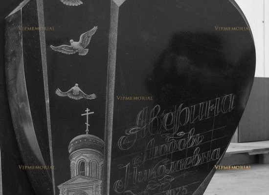 Художественное оформление захоронений камнем