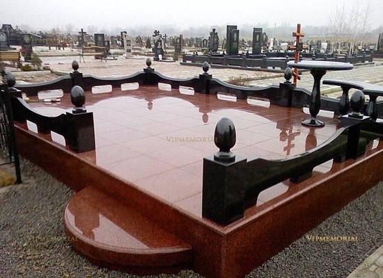 Надгробные плиты на заказ Москве