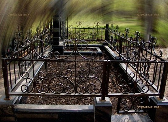 Памятники и ограды на могилу