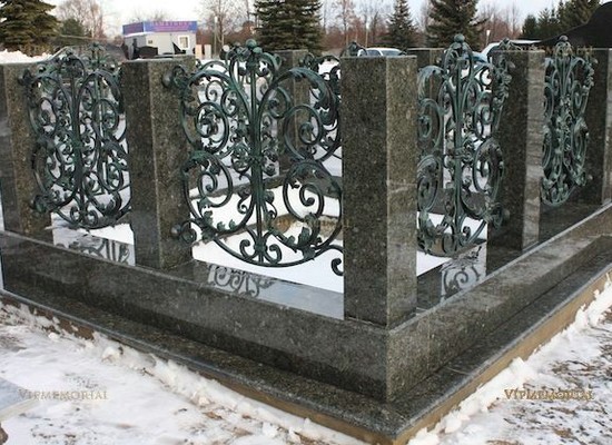 Ограды для могил гранитные