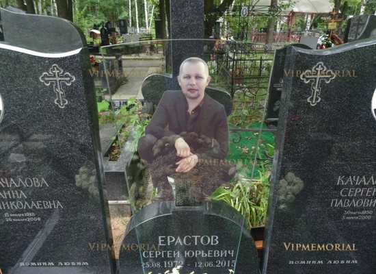 Фото на стекле на памятник