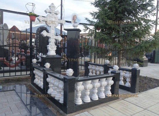 Памятники из литьевого мрамора в Москве